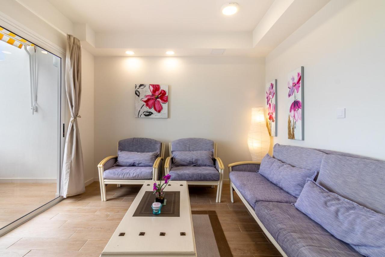 Flatguest Danubio + Sea View + Pool + Beach Mogan Luaran gambar